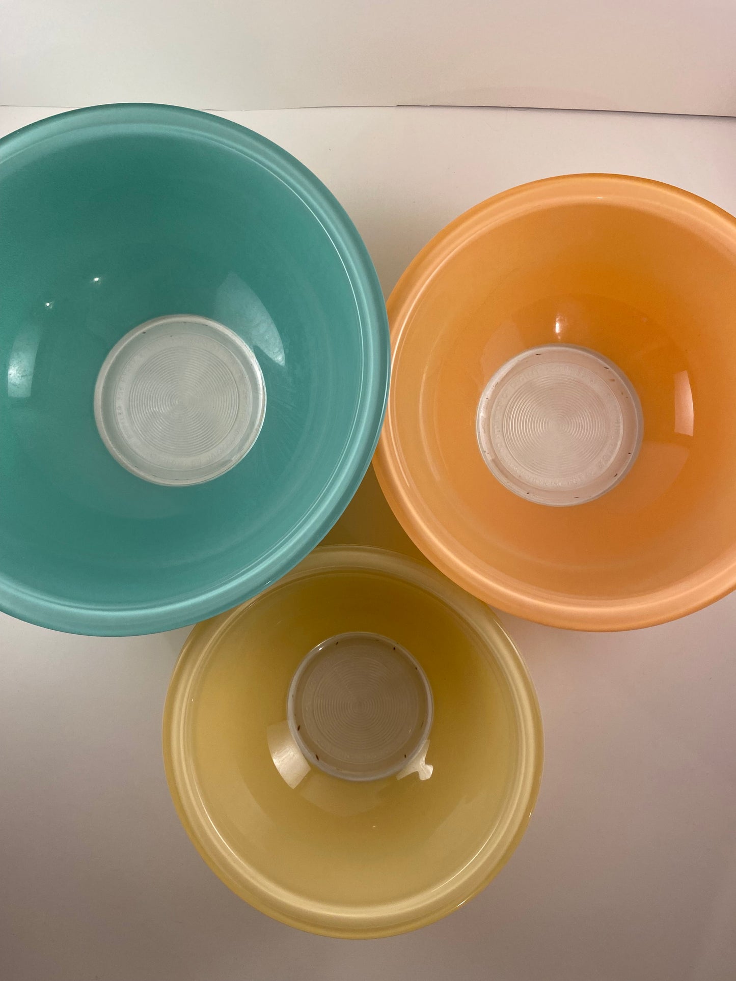 Vintage Pyrex Mixing Bowls