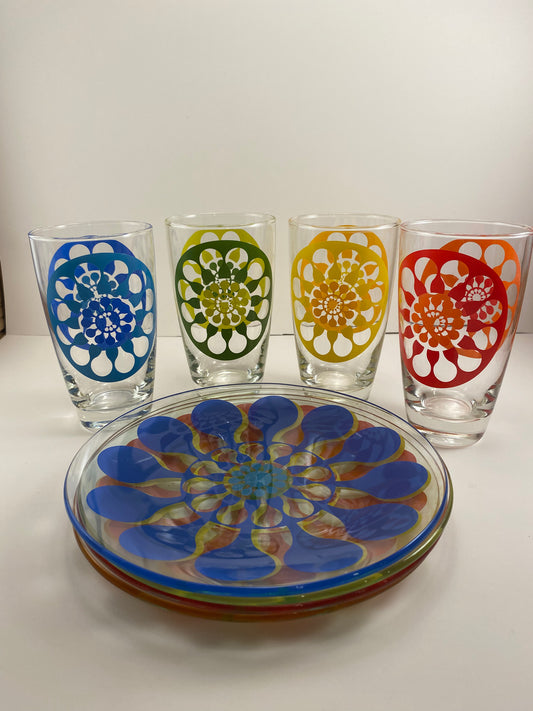 Saga Form Lotta Odelius “Juicy” pattern by Ocean tumblers and plates.  4 tumblers and 4 plates in set.