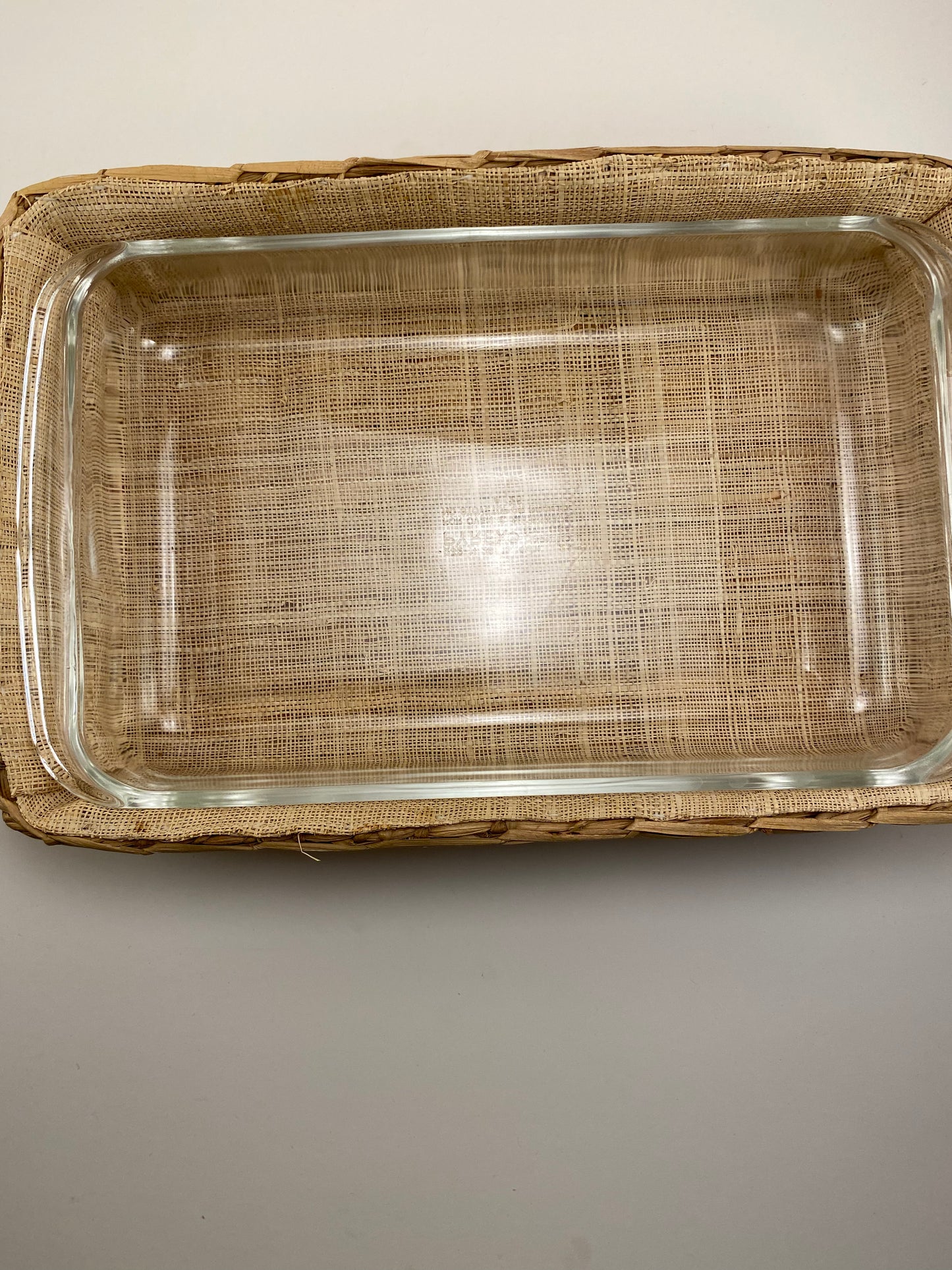 Vintage Seagrass Floral Raffia Pyrex Casserole Dish Basket Wicker 8x12” With Pyrex Casserole Dish