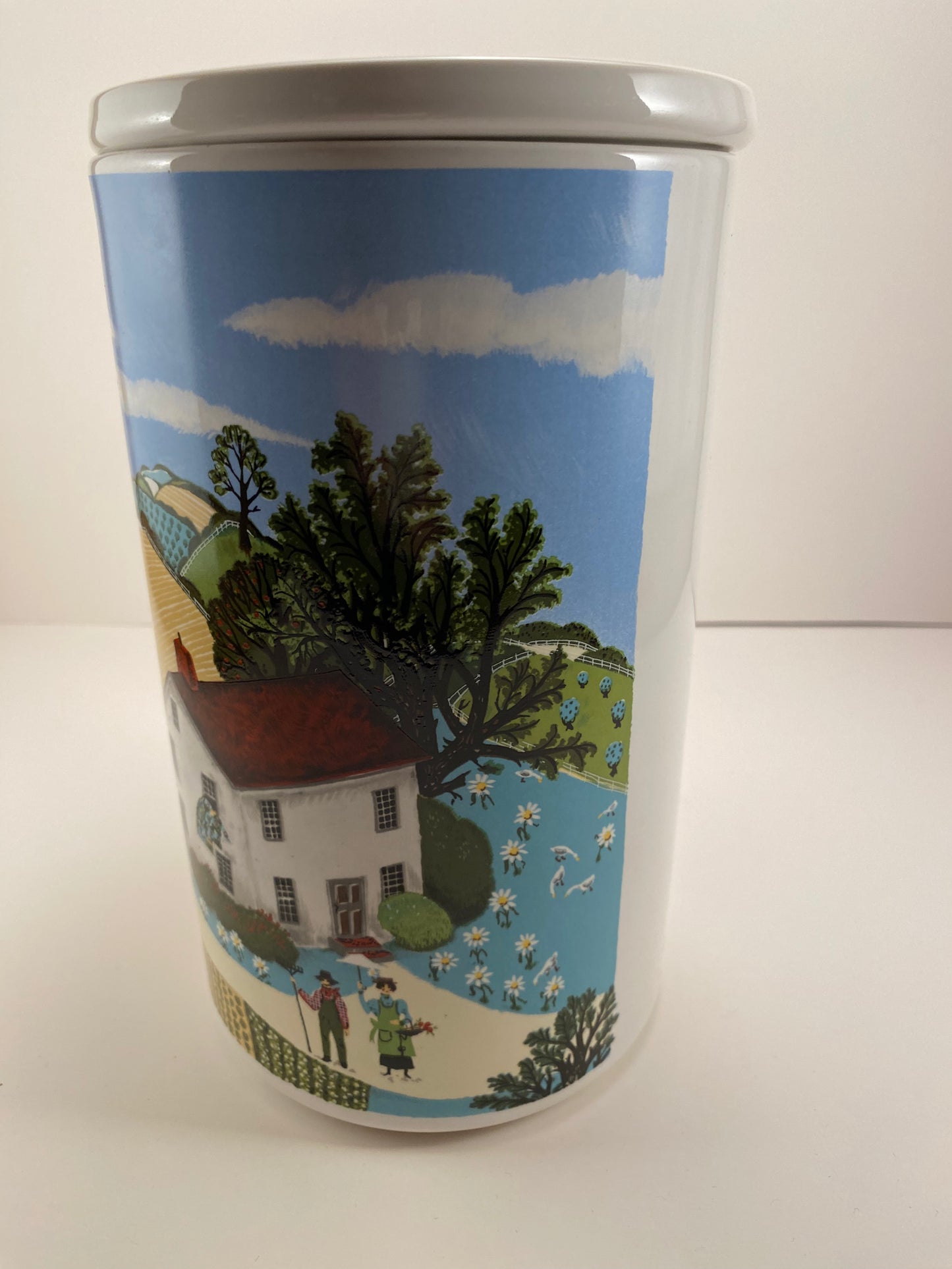 1985 Pfaltzgraff for Avon Country Canister-Large