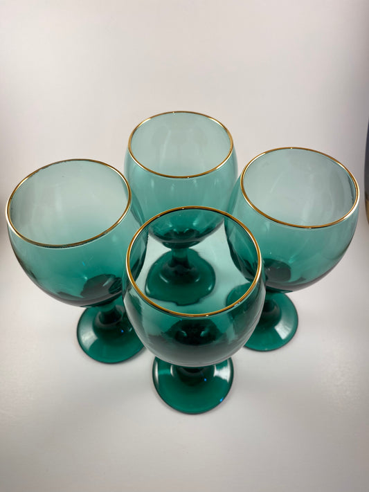Juniper Wine Glasses with Gold Trim